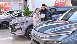 商務(wù)部正指導(dǎo)各地開展汽車流通消費改革試點申報，成熟一批、啟動一批