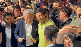 除了蹭雷军，2025汽车品牌还能干啥？