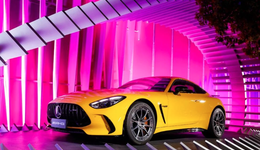 奔驰式“刮骨疗毒”：裁员后中层或拿400万元遣散费