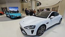 小米汽车尚未回应的AEB和车门解锁问题，可能是高速事故驾乘者未能及时逃生的关键