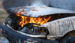 商业头条No.68 | 致命两秒：小米SU7碰撞爆燃事故全复盘