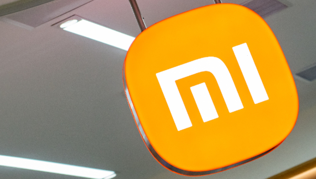 再跌超4%！小米集团股价全天震荡，两天市值缩水超1200亿港元