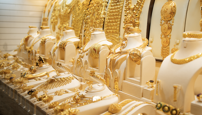 续创新高，国内金饰价格涨破960元/克