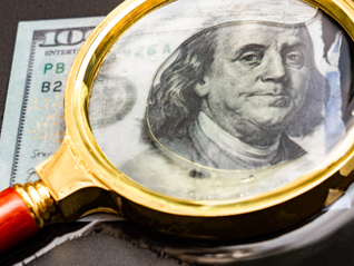 美国经济界担忧情绪正蔓延，巴菲特否认支持关税计划