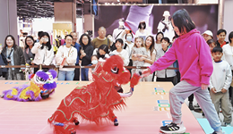 4月中国零售业景气指数为50.5%，维持在扩张区间