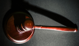 副总裁私刻公章被立案，济民健康高管为何沦为造假“黑手”？