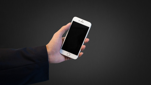 苹果短期内不会在美国组装iPhone，或要求供应商降价