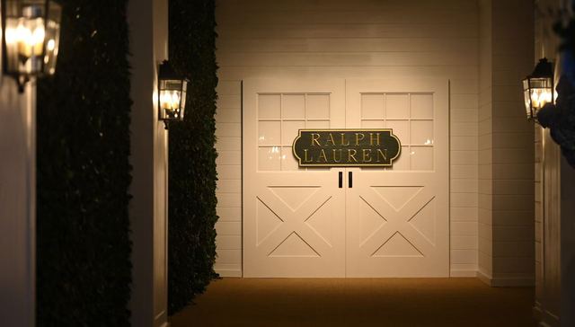 春意美好 万物迭新 拉夫劳伦举办2025春季时装大秀