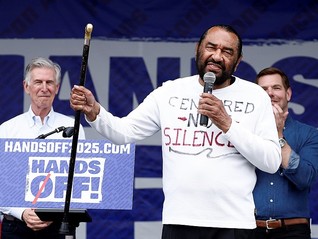 “特朗普不配当总统！”美民主党议员承诺30天内发动弹劾