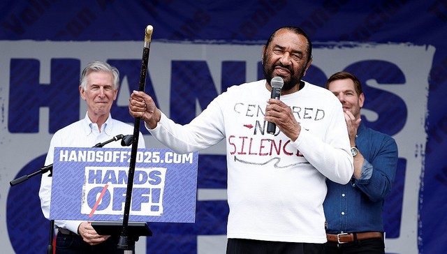 “特朗普不配当总统！”美民主党议员承诺30天内发动弹劾