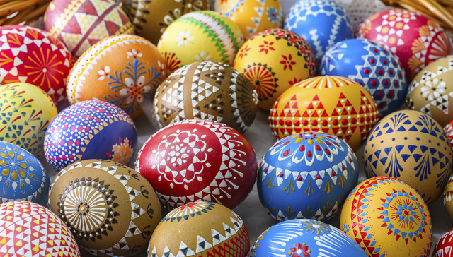 复活节将至美国四处求蛋，欧洲多国回复：你先降关税