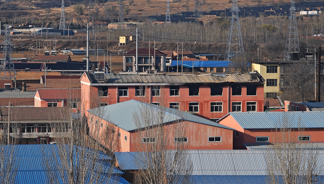 河北隆化养老院火灾致20人死亡，居民：都是火苗黑烟