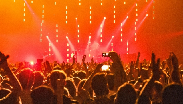 演唱会,黄牛,线下演出,