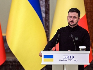 周五与美国谈判矿产协议，乌克兰准备为军援付款500亿美元
