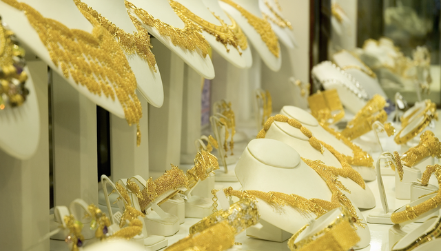 历史新高，金饰价格涨破1000元/克