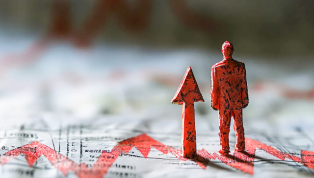 A股三大指数震荡收涨，半导体板块全线爆发