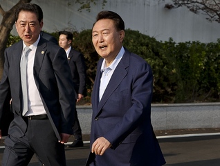 携11只宠物和近50名警卫，尹锡悦搬离韩国总统官邸