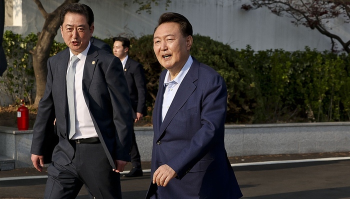 尹锡悦,韩国,官邸,执政党,庭审