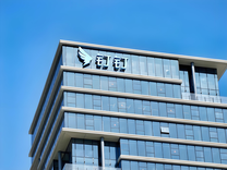 钉钉等待乔布斯时刻