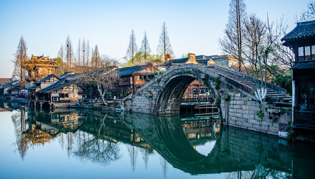 中青旅2024年营收逼近百亿，增收不增利，探索轻资产模式