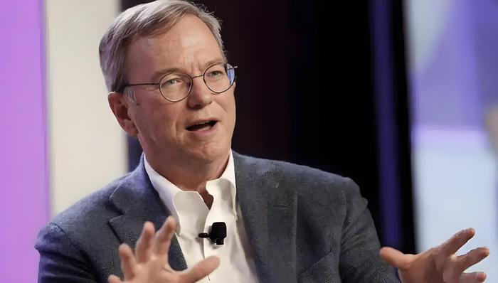 前谷歌CEO警告：未来AI将消耗全球99%的电力