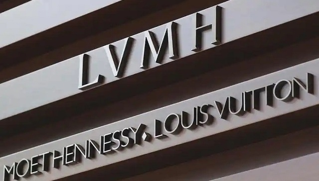奢侈品巨头LVMH欧股盘中一度下跌8%，惨遭多家投行“降价”
