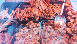 “貴是原罪”，各路草莽圍攻鹵味巨頭