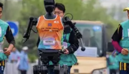 对话机器人马拉松4支赛队，摔倒就是泡沫吗？