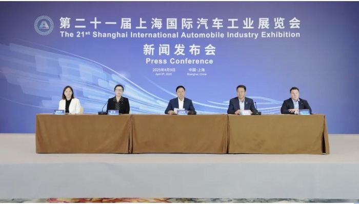 2025上海车展前瞻：超百款新车首发，近千家公司参展，智驾供应商走到“台前”