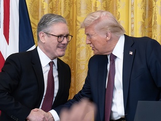 征关税就不要在议会讲话，英国议员计划阻止特朗普演讲