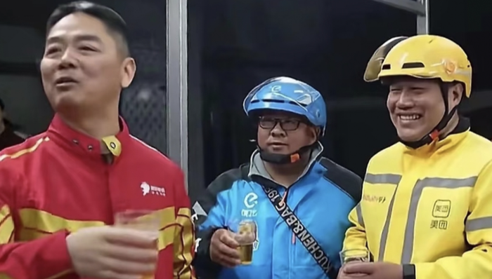 电厂 | 京东、美团为什么抢着为你送外卖？