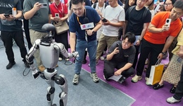 企业出口转内销面临渠道障碍？专家提出两方面应对思路