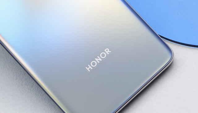 荣耀手机需要找到“新共识”