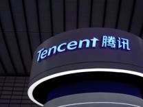 盤前機會前瞻|騰訊宣布加大AI投入重構(gòu)混元大模型，這幾家公司與騰訊在人工智能領(lǐng)域深度合作（附概念股）