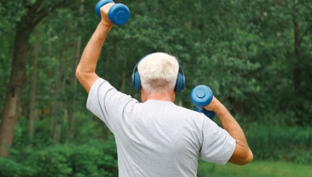 内容付费,兴趣岛,老年人,消费需求,