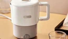 小熊电器2024年利润大跌3成，实控人家族拟分走超8800万分红