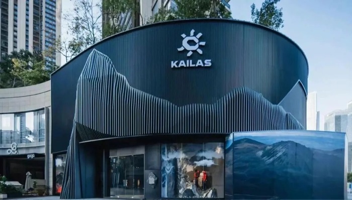 商业头条No.72｜缔造户外黑马：钟承湛详解凯乐石爆红秘密