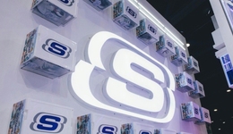 94亿，斯凯奇被“卖了”