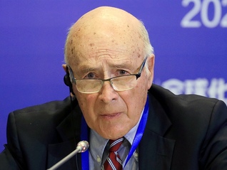 批评特朗普破坏美国实力，“软实力”概念提出者约瑟夫·奈去世