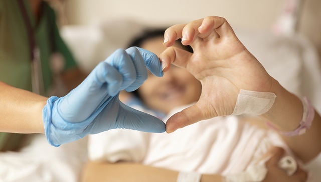 南京单身女性试管助孕案例再引争议，背后仍存法律困境