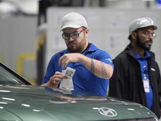 北美经济学家热议特朗普关税政策影响：世界仍需要基于规则的国际秩序