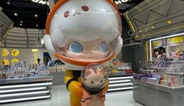 资本大撤退背后，泡泡玛特能否守住900%美洲增速？