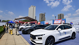 政策效果持续显现，全国汽车以旧换新补贴申请量破1000万份