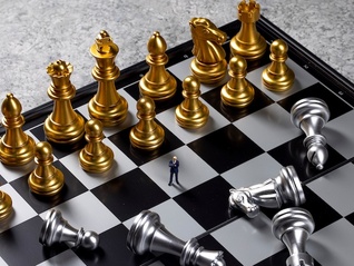 经济史学家戈登对话北大教授刘俏：关税只是牌桌上的“筹码”