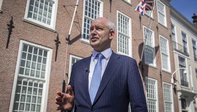 魏磊将于今年8月就任英驻华大使，其父为著名汉学家卫奕信