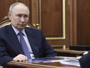 普京明确特别军事行动四大目标，俄方拷问乌克兰还能撑多久