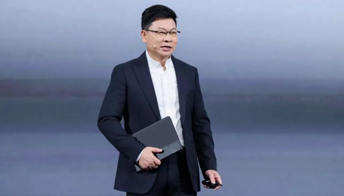 电厂 | 首款鸿蒙电脑正式亮相，但华为的“鸿蒙故事”远没讲完