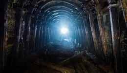 地方新聞精選 | 白銀煤礦透水事故3名被困礦工已遇難 官方辟謠海關(guān)“內(nèi)鬼”協(xié)助走私稀土