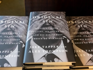 拜登患癌引发质疑，新书披露团队刻意隐瞒其健康问题