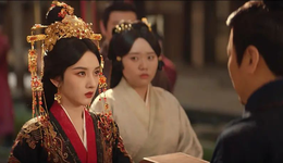 《折腰》《藏海传》预热暑期档，长剧“背水一战”